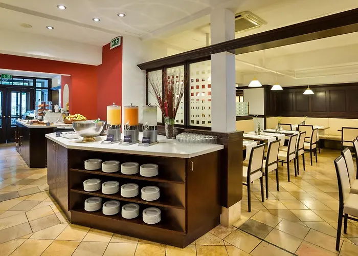Austria Trend Ananas Hotel