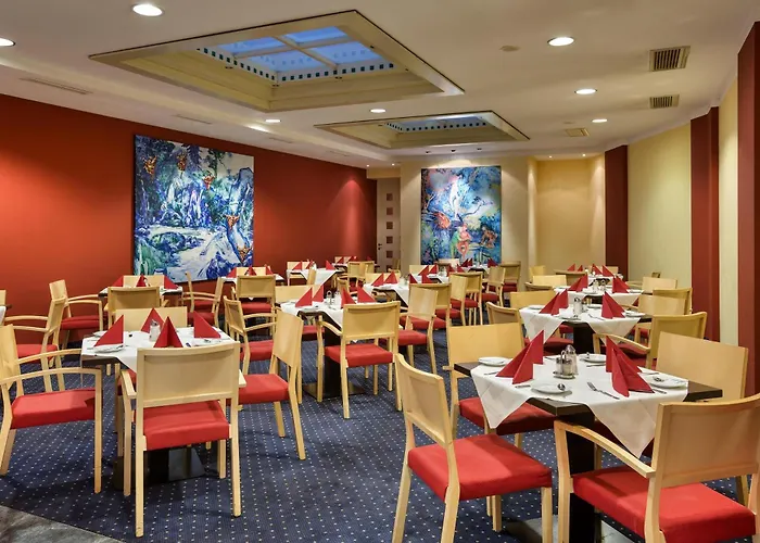 Austria Trend Ananas 4* Vienna