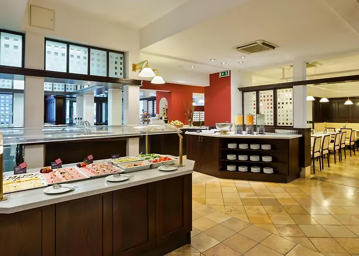 Austria Trend Ananas Hotel